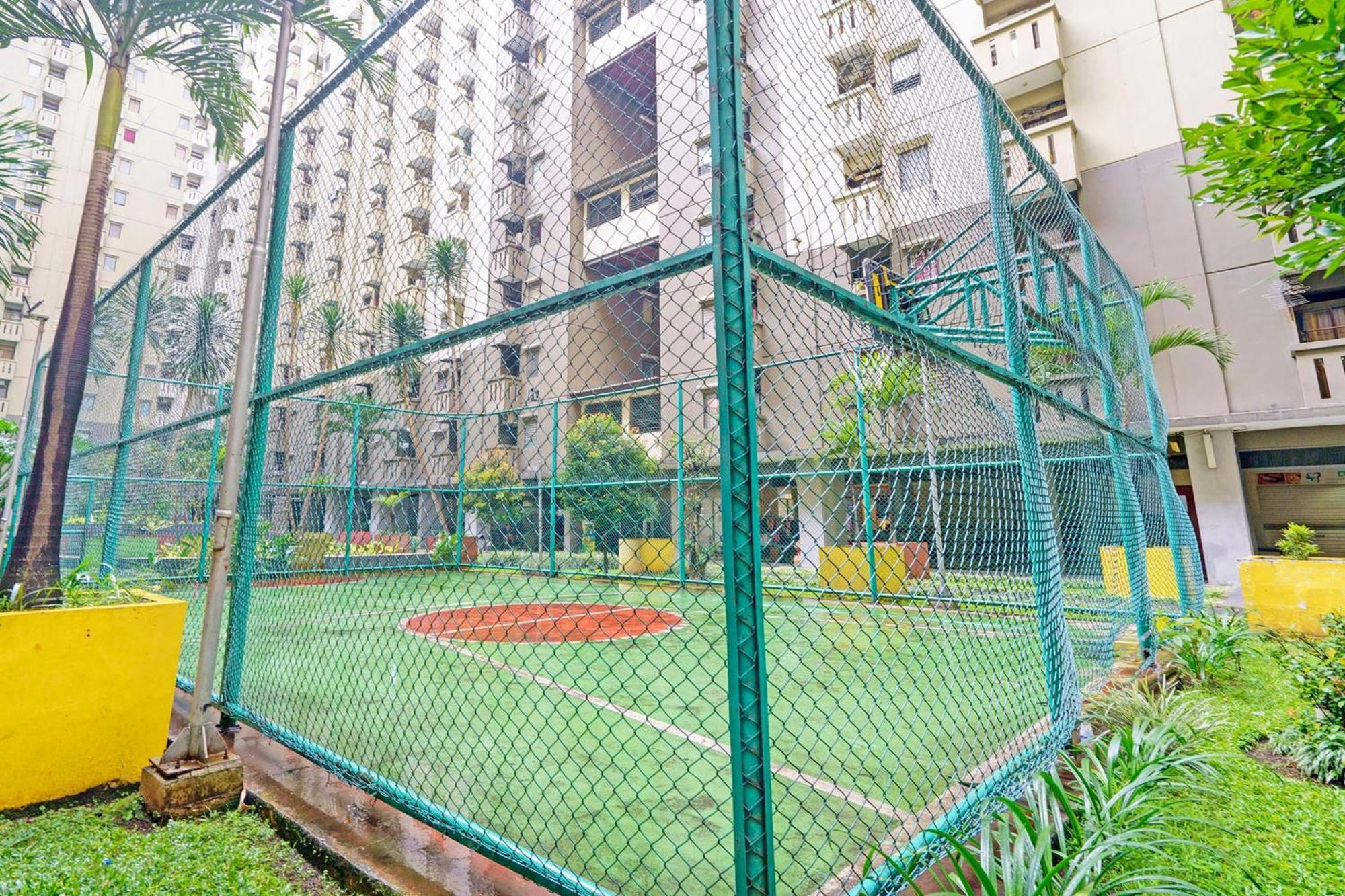 Oyo Life 93120 Apartement Gateway Cicadas By Sarana Cipta Mahakarya 반둥 외부 사진